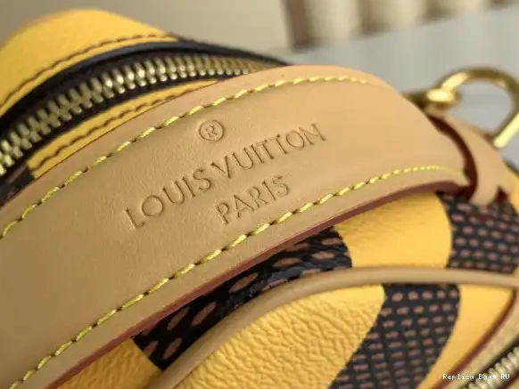 Affordable Chess LOUIS Messenger-24*24*8CM VUITTON 0521
